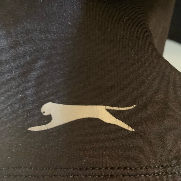 Slazenger black half zip pull over size large in excellent used condition - Picture 4 of 7